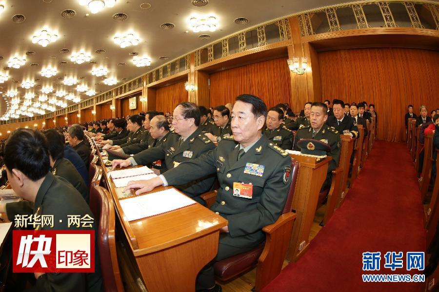 （两会·人大闭幕）（18）十二届全国人大三次会议在北京闭幕