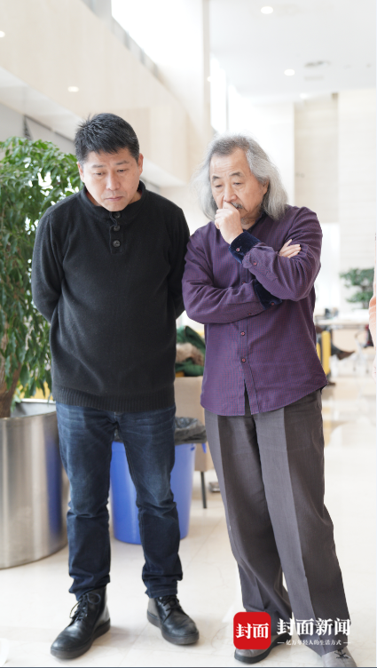 王道义：青少年书法“前景可喜”